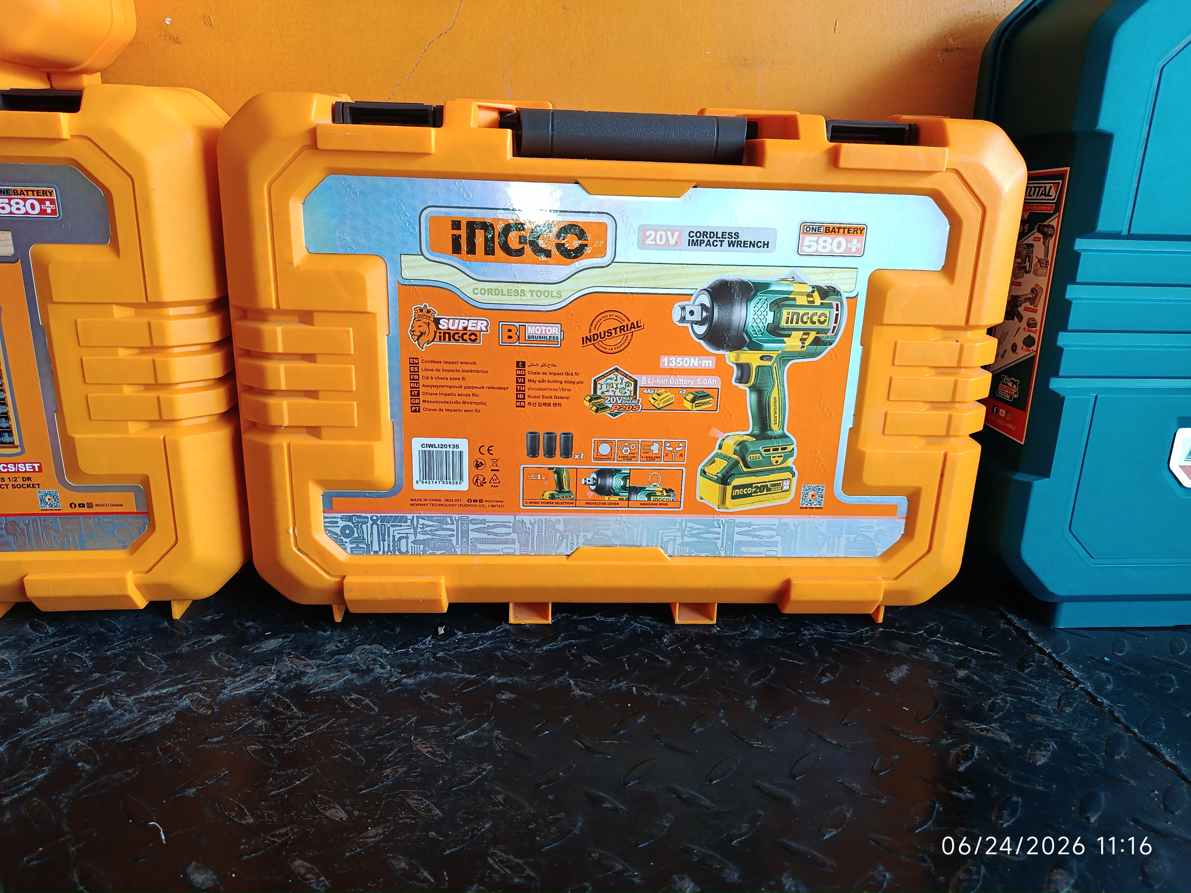 3/4" INGCO CORDLESS IMPACT WRENCH