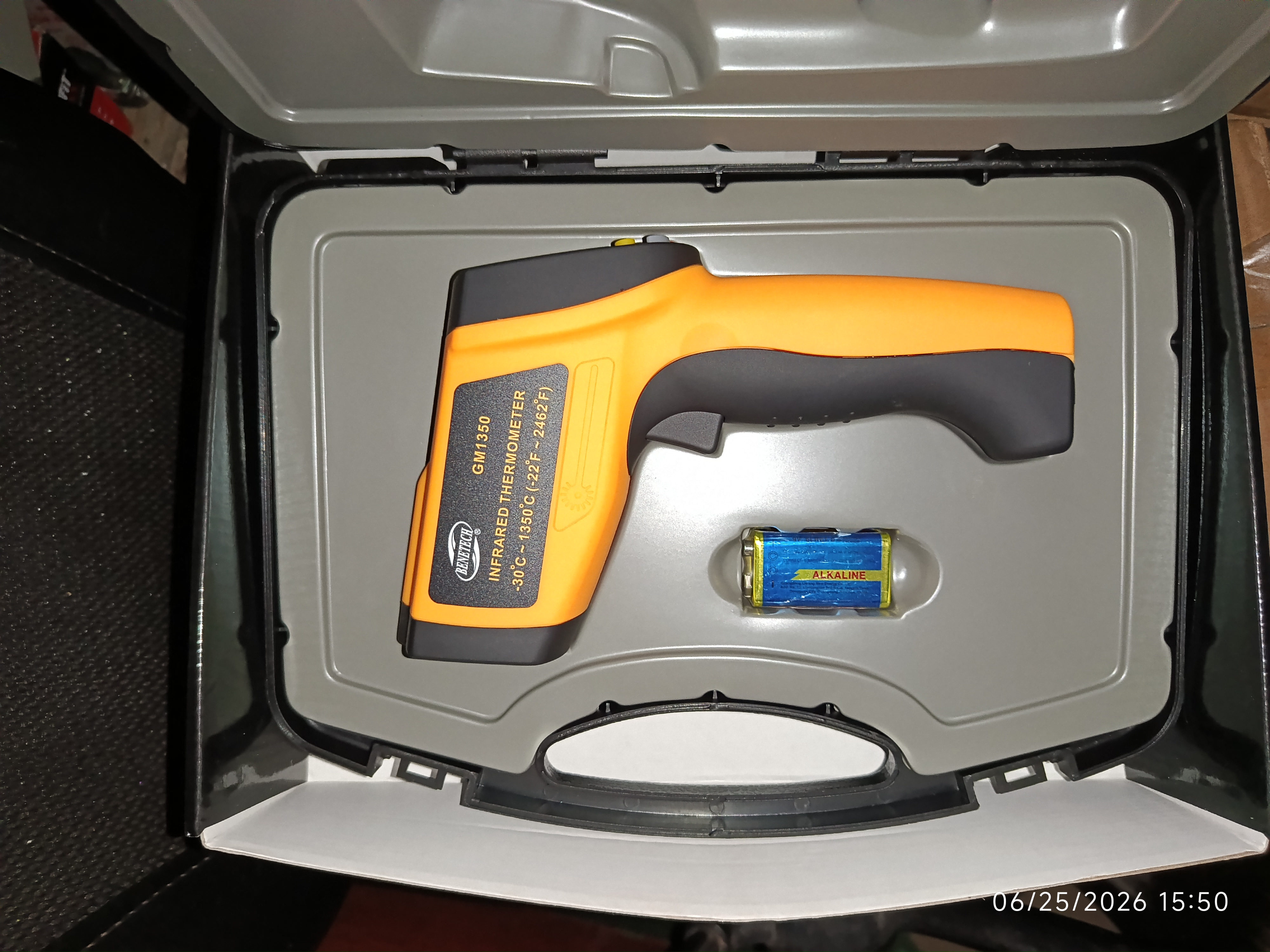 BENETECH GM1350 Industrial Infrared Thermometer