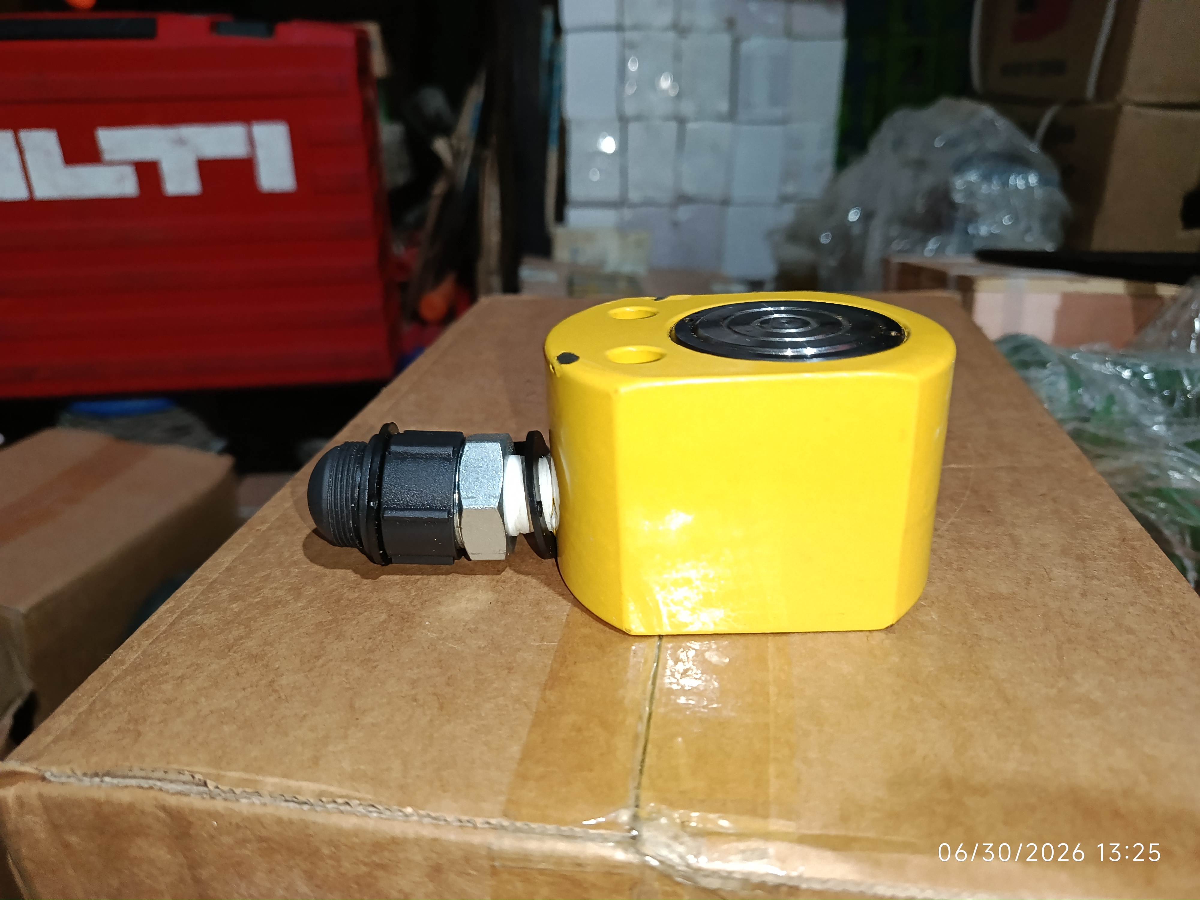 10-ton Flat Hydraulic Cylinder