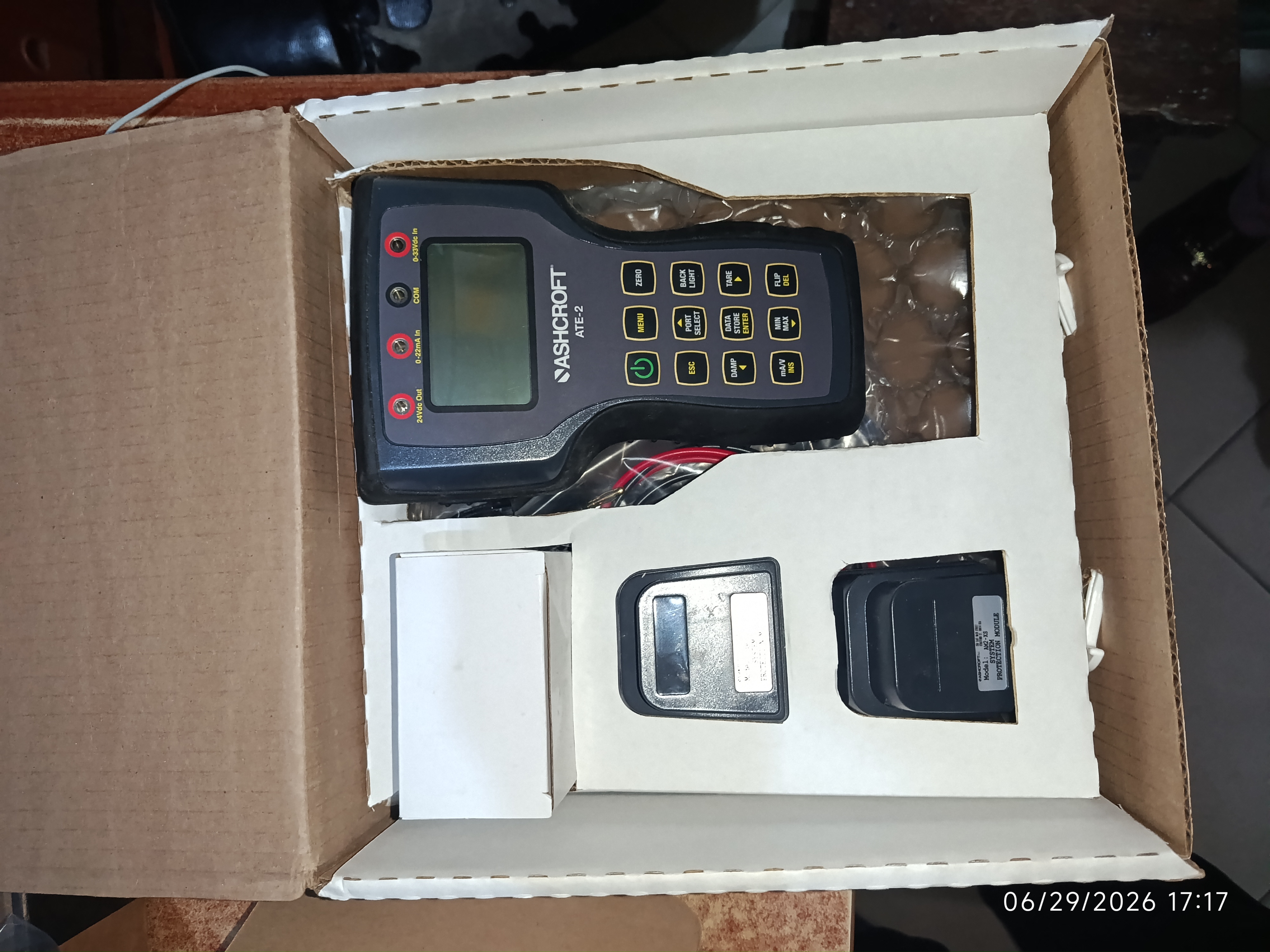 Ashcroft ATE-2 handheld digital pressure calibrator.