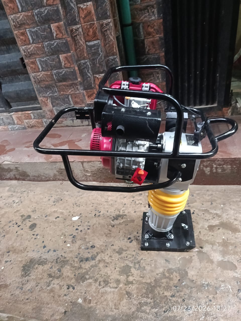 KD173FB Koop Diesel Jumping Jack Compactor