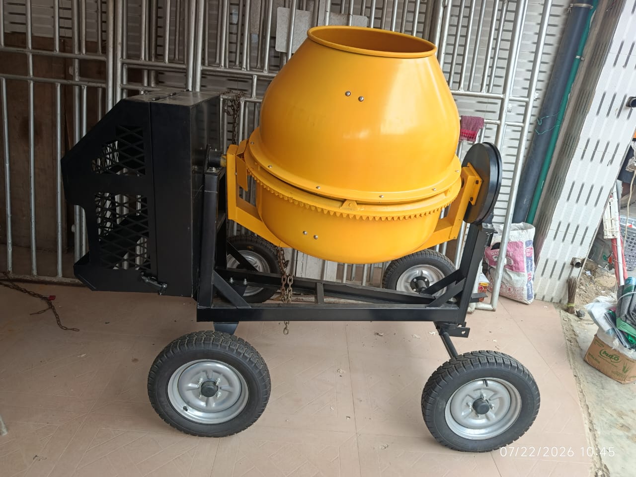 400 Liters Tilting-Drum Concrete Mixer