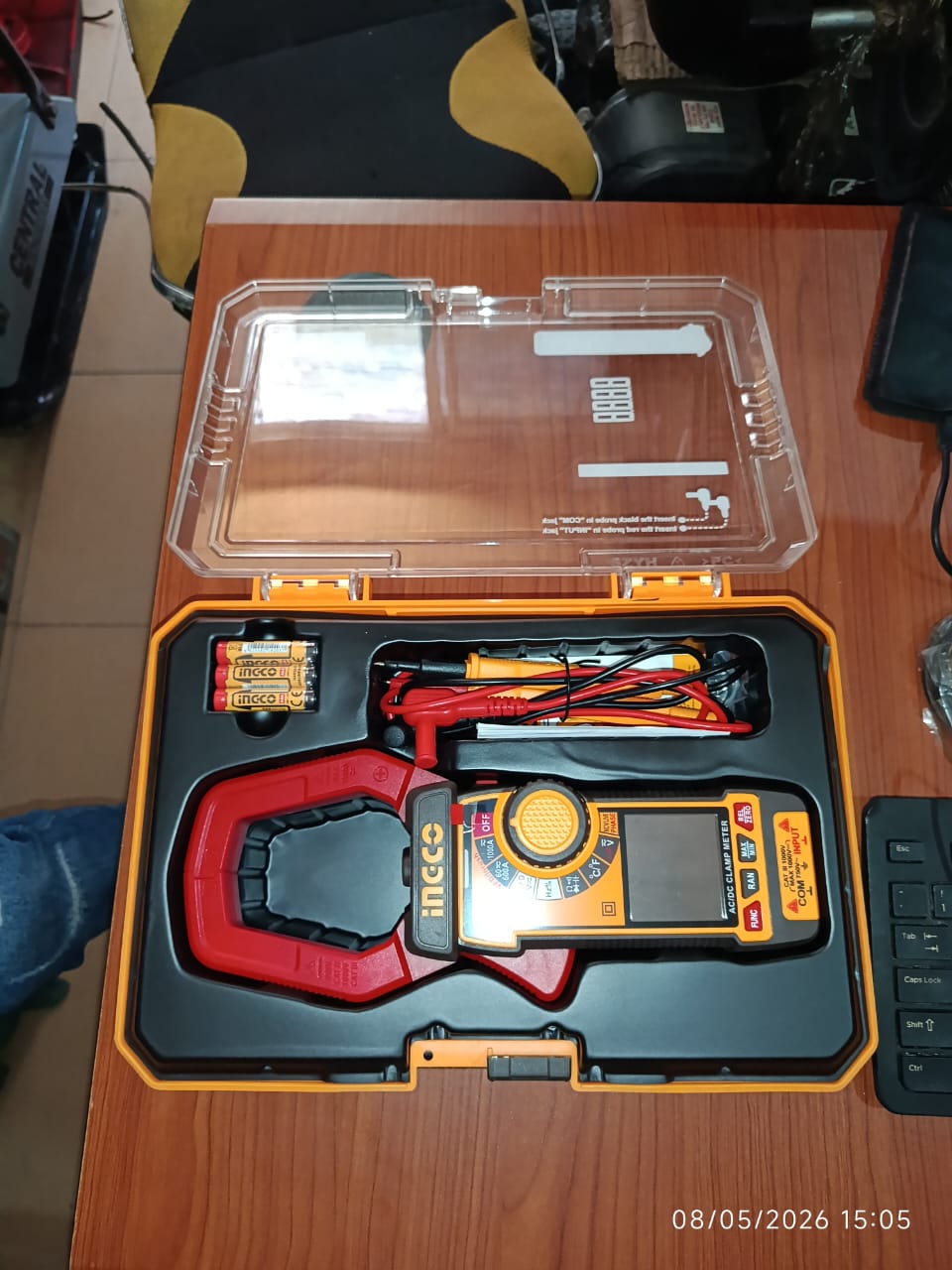 INGCO 1000A Digital AC/DC Clamp Multimeter