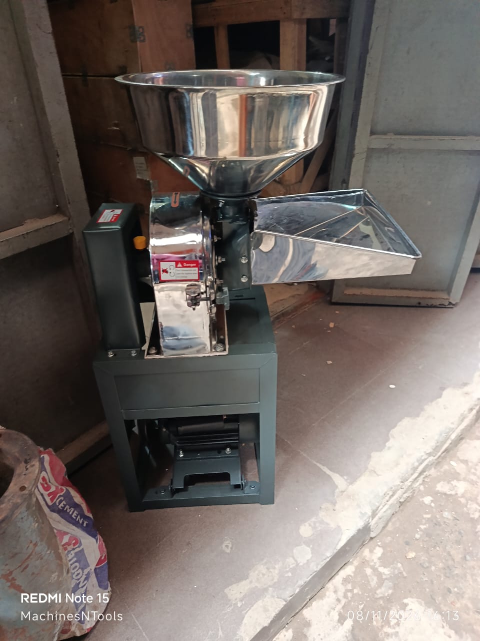 Stainless Steel Hammer Mill / Electric Dry Grinding Machine