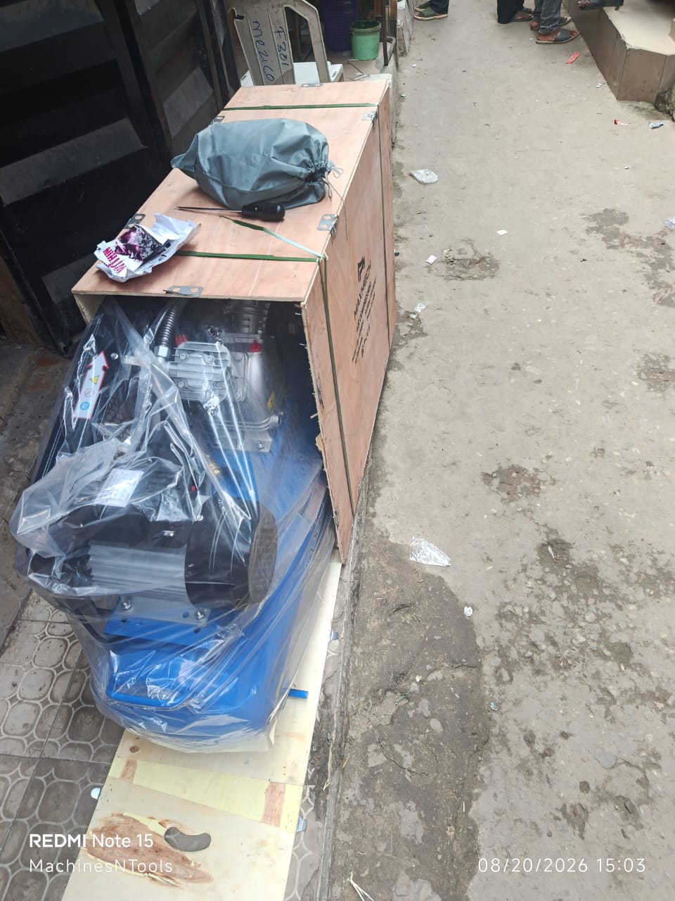 Maxmech  BA2200100 Air Compressor