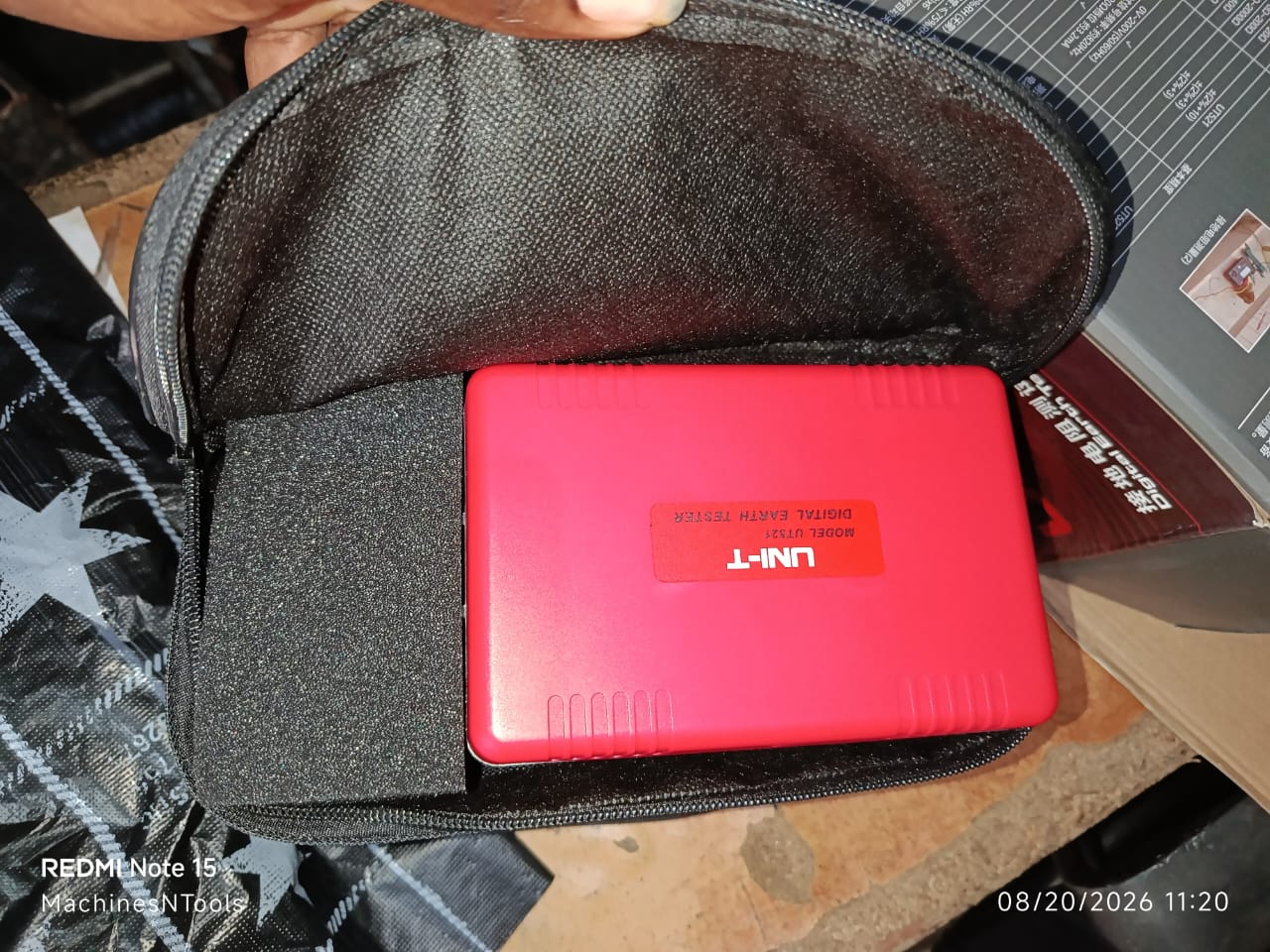 UNI-T UT521 Digital Earth Ground Tester