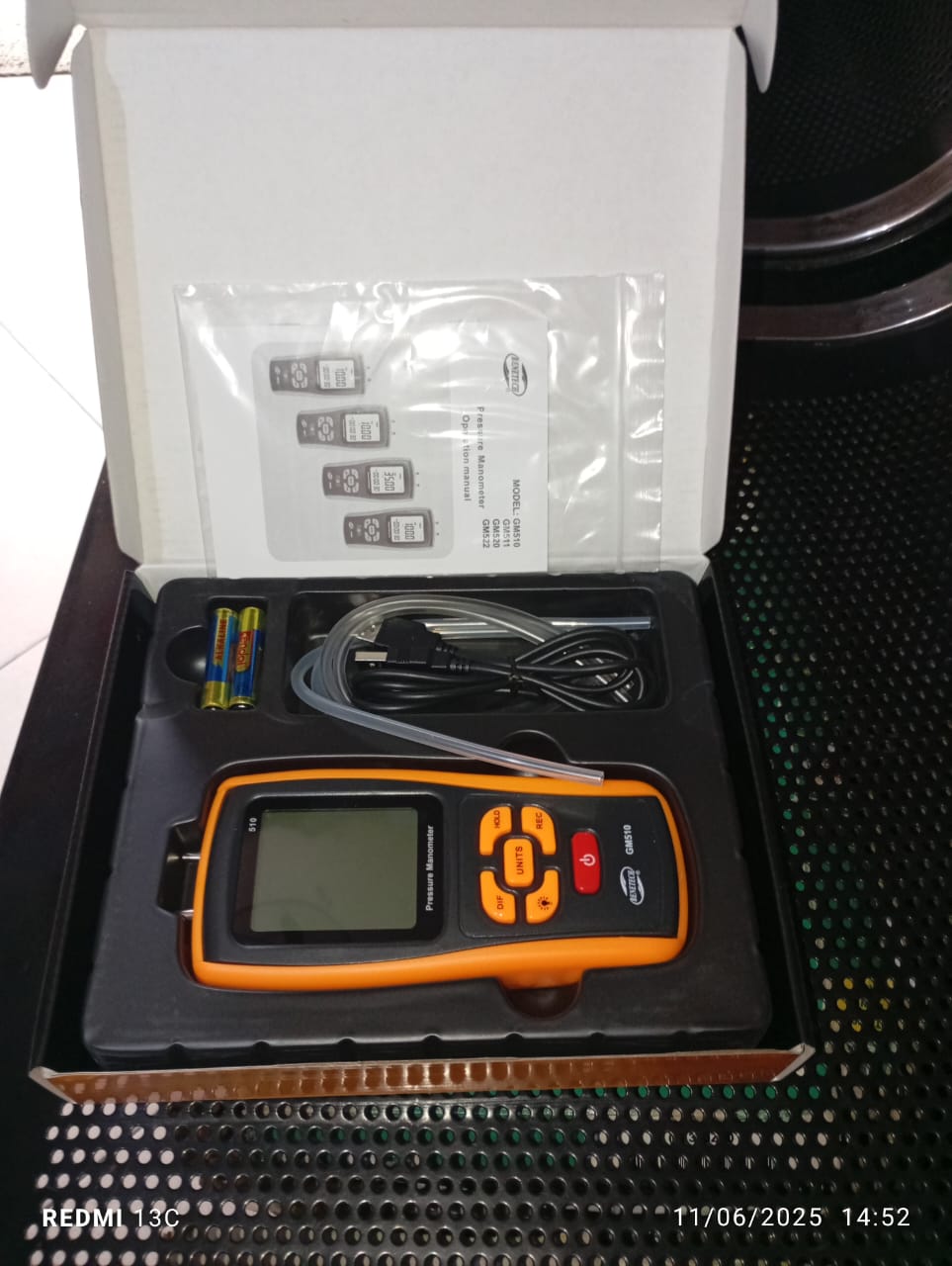 Benetech GM510 Digital Pressure Manometer