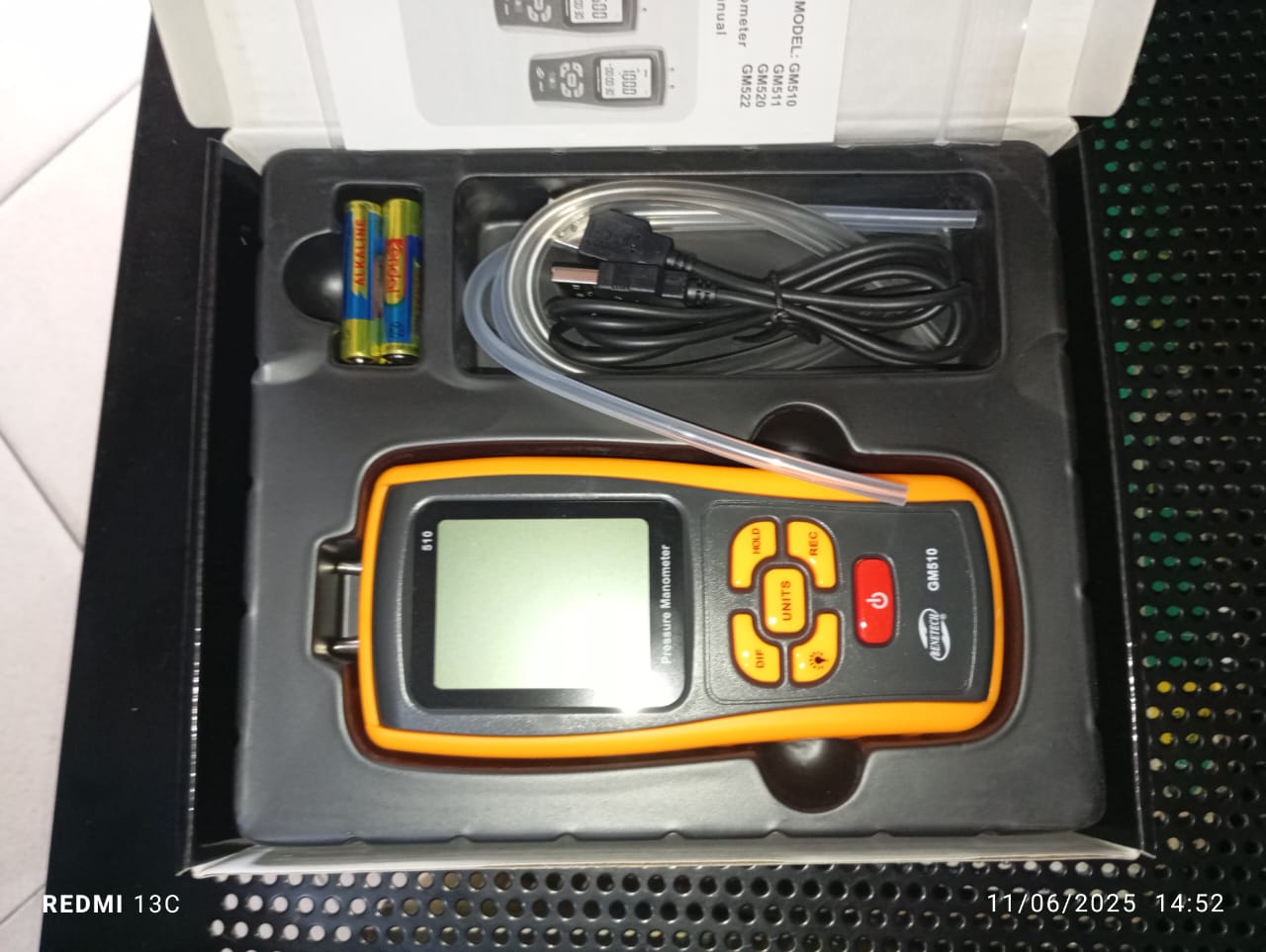 Benetech GM510 Digital Pressure Manometer