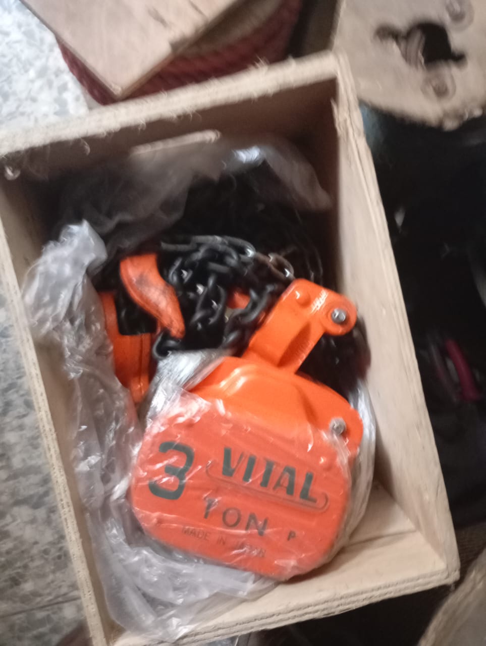 3-Ton (3000 kg) Vital Manual Chain Hoist / Block 3 Meters