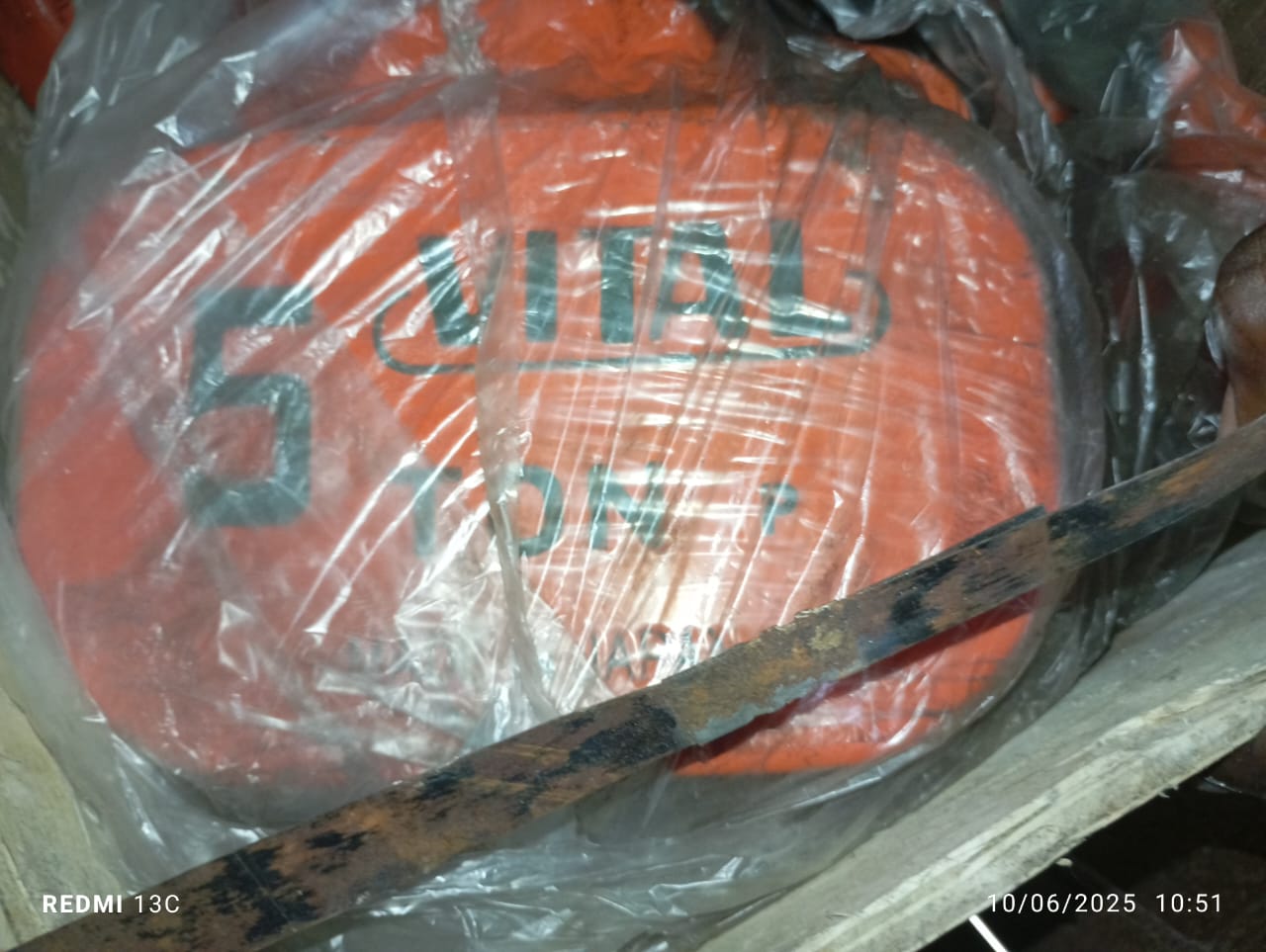 5000kg by 3 Meters Vital Chain Hoist