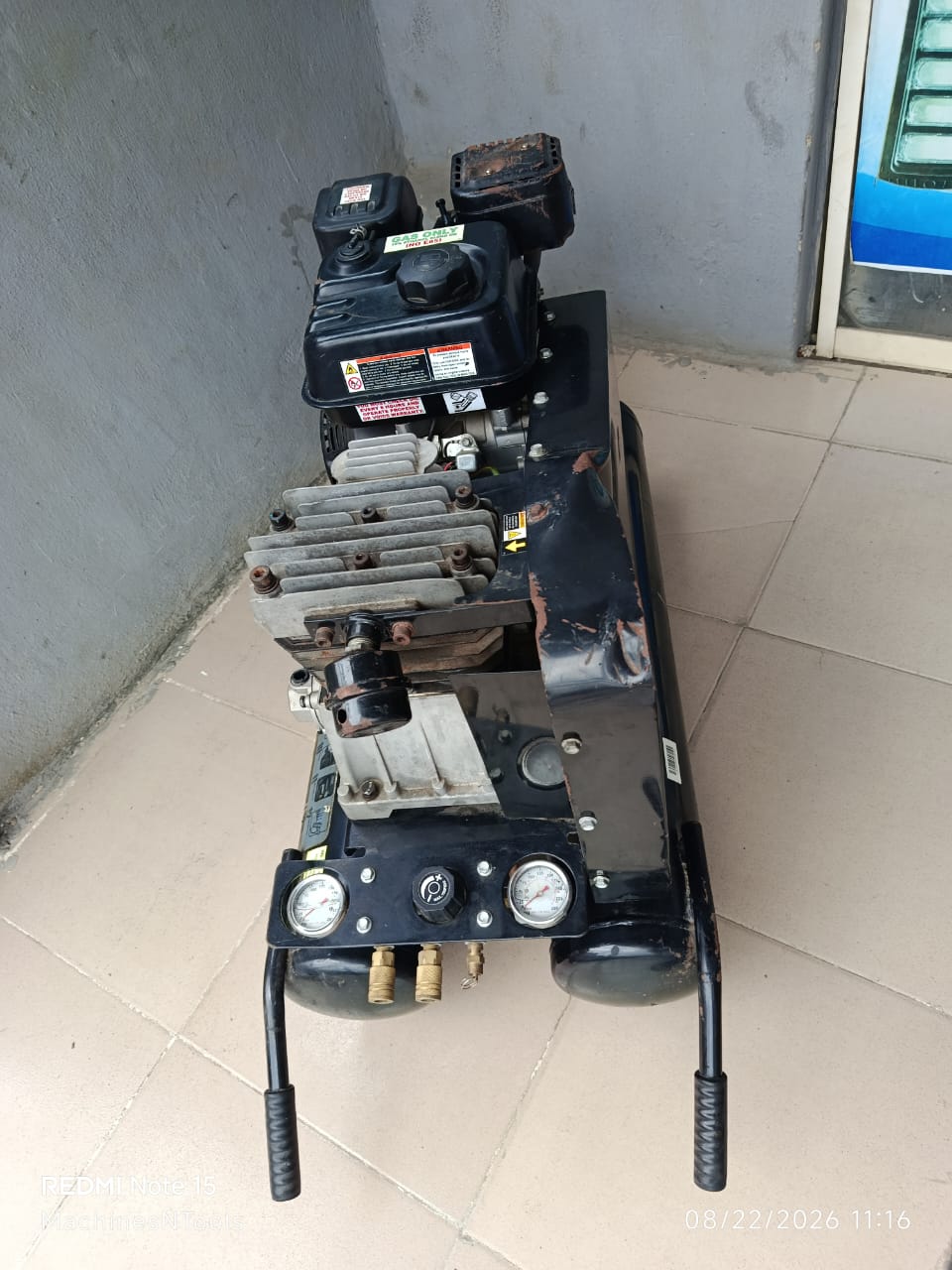 Central Pneumatic Wheelbarrow Air Compressor