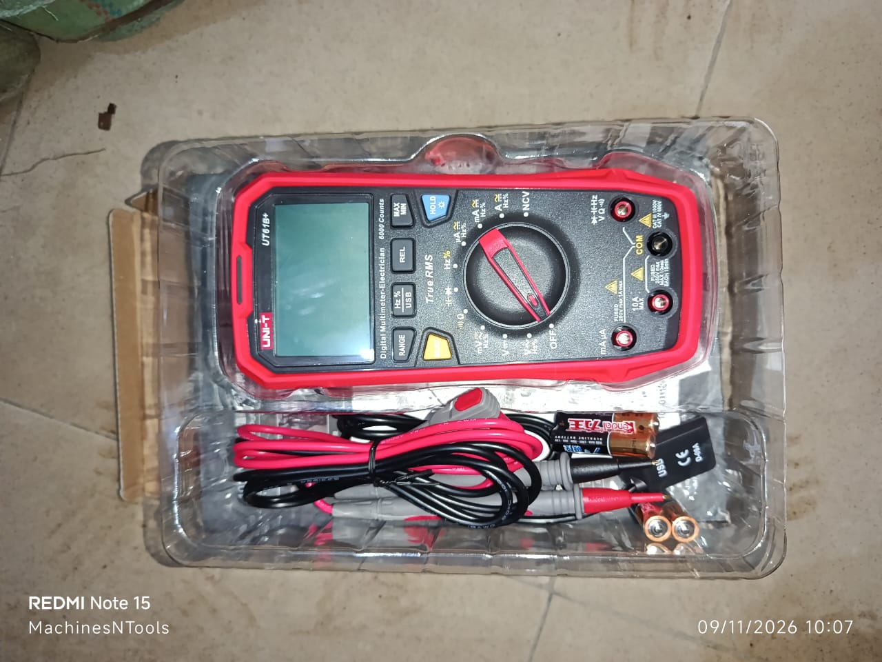UNI-T UT61B+ True RMS Digital Multimeter
