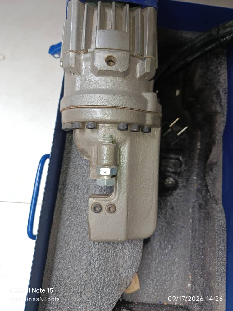 RC-20 Portable Electric Hydraulic Rebar Cutter